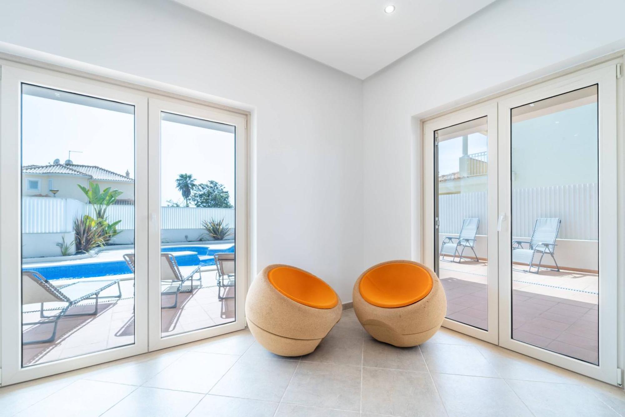 Villa Ribeiro By Hellovacations Albufeira Exterior photo