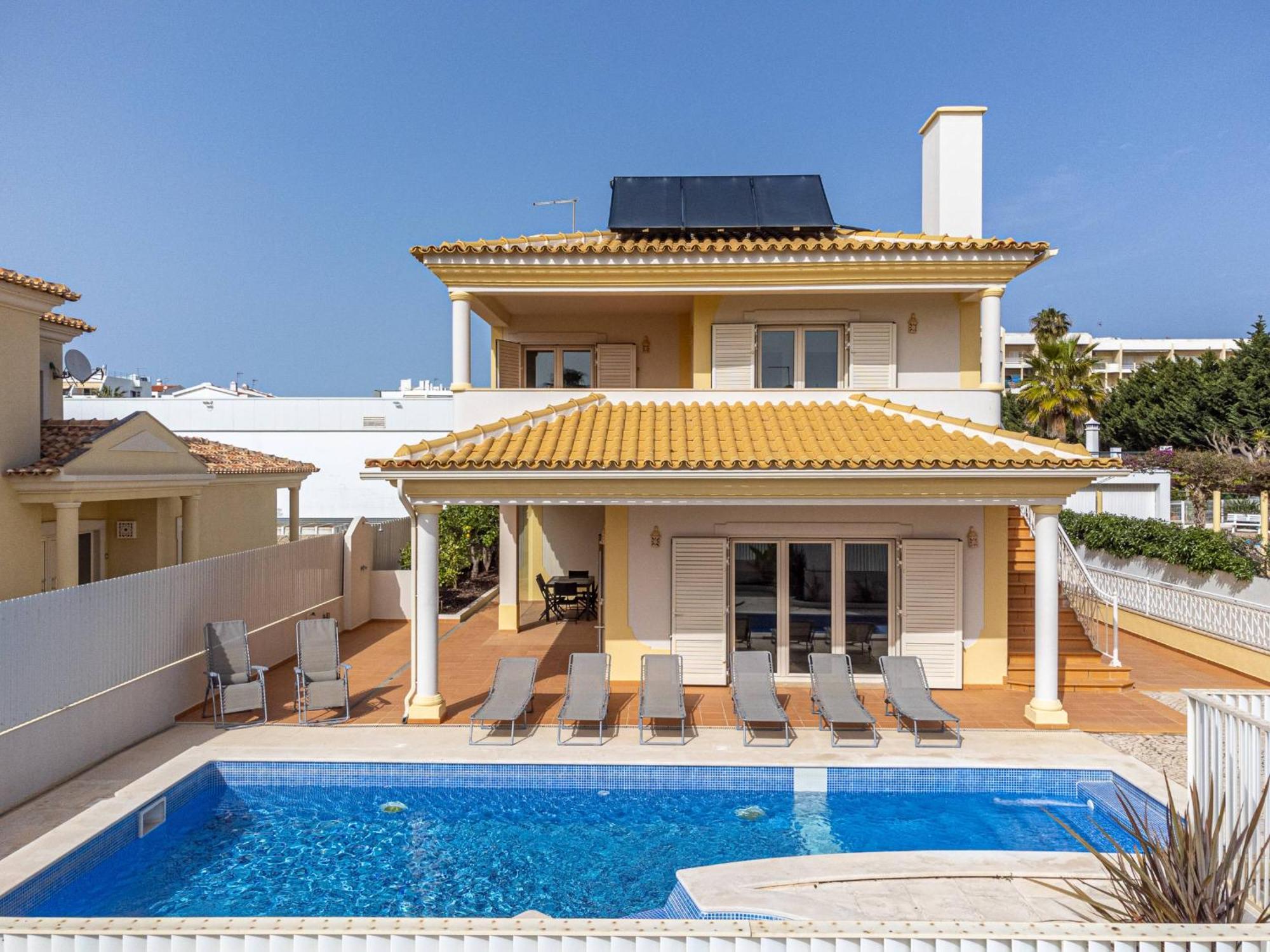 Villa Ribeiro By Hellovacations Albufeira Exterior photo